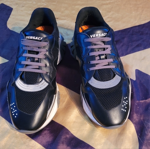 Versace Squalo Sneakers 0 - Picture 12 of 13